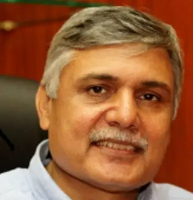 Maha ex-DGP records statement with Thane Police in extortion case