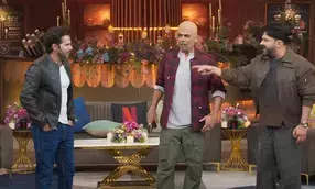 Varun Dhawan makes a reference to infamous fight between Kapil Sharma  and Sunil Grover