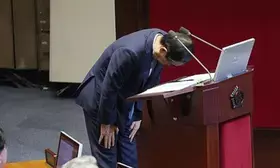 South Korean PM apologises over martial law turmoil at National Assembly