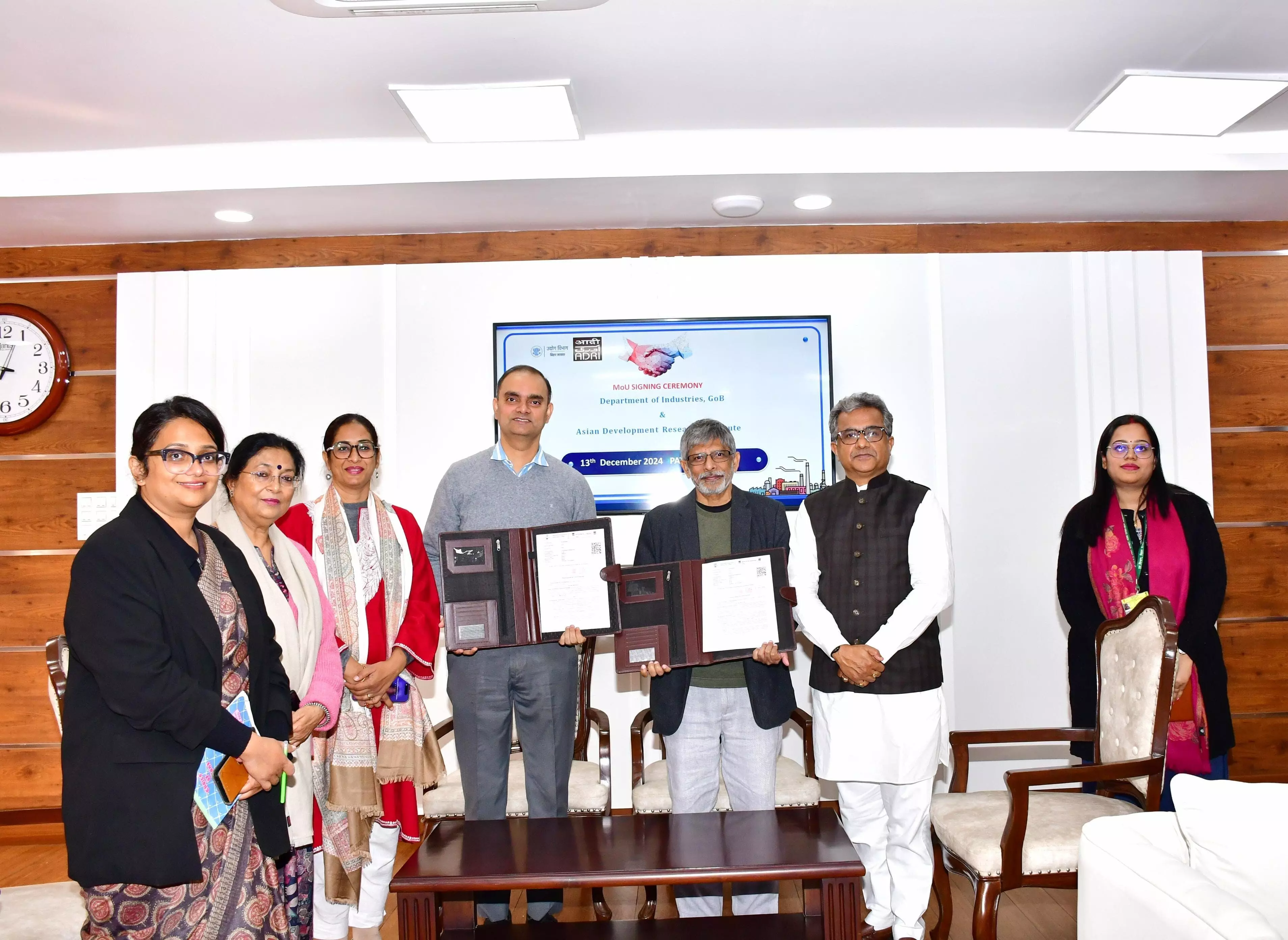 Focusing Reforms in Industry and Employment: MoU signed between Bihar Government and Asian Development Research Institute (ADRI) Focusing Reforms in Industry and Employment: MoU signed between Bihar Government and Asian Development Research Institute (ADRI)