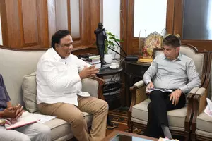 Maha: Shelar demands SIT probe into BMC’s shoddy concrete road works