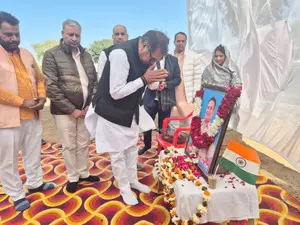 BJP leader visits late ASI Surendra Singh in Rajasthan, assures full govt support