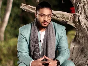 Raftaar lauds Pho’s artistic prowess on ‘MTV Hustle 4’