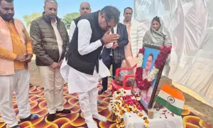 BJP leader visits late ASI Surendra Singh in Rajasthan, assures full govt support