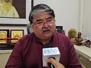 Savarkars great-grandson counters Rahul Gandhi on who actually compromised