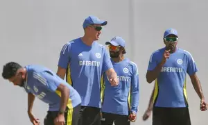 3rd Test: Bowlers have to work on leaking runs between 50-80 overs, admits Morkel