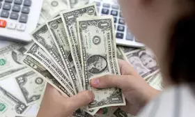 Bangladeshs forex reserves dip to $18.61 bn