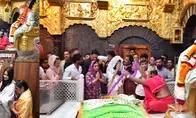 Katrina Kaif seeks blessing from Sai Baba in Shirdi