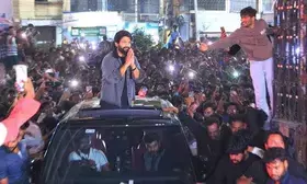 Pushpa premiere chaos: Hyderabad police issues show cause notice to Sandhya Theatre