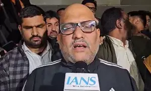 Cong worker dies during stir near UP Assembly, state chief seeks compensation