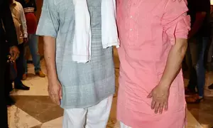 Aamir Khan, Nana Patekar shoot for a podcast, are podcasts drifting  towards over-saturation?