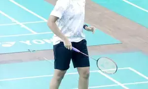 Sr National Badminton: Unseeded Rounak Chauhan, Adarshini Shri reach singles semis