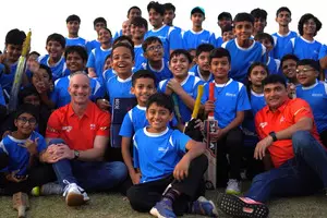 Gujarat Giants coaches Klinger, Tambe visit Adani Sportsline Cricket Academy Gujarat Giants coaches Klinger, Tambe visit Adani Sportsline Cricket Academy