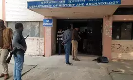 Student shoots self outside Maharshi Dayanand University in Rohtak, critical