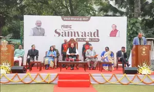 Delhi L-G interacts with 600 elderly for grievance redressal