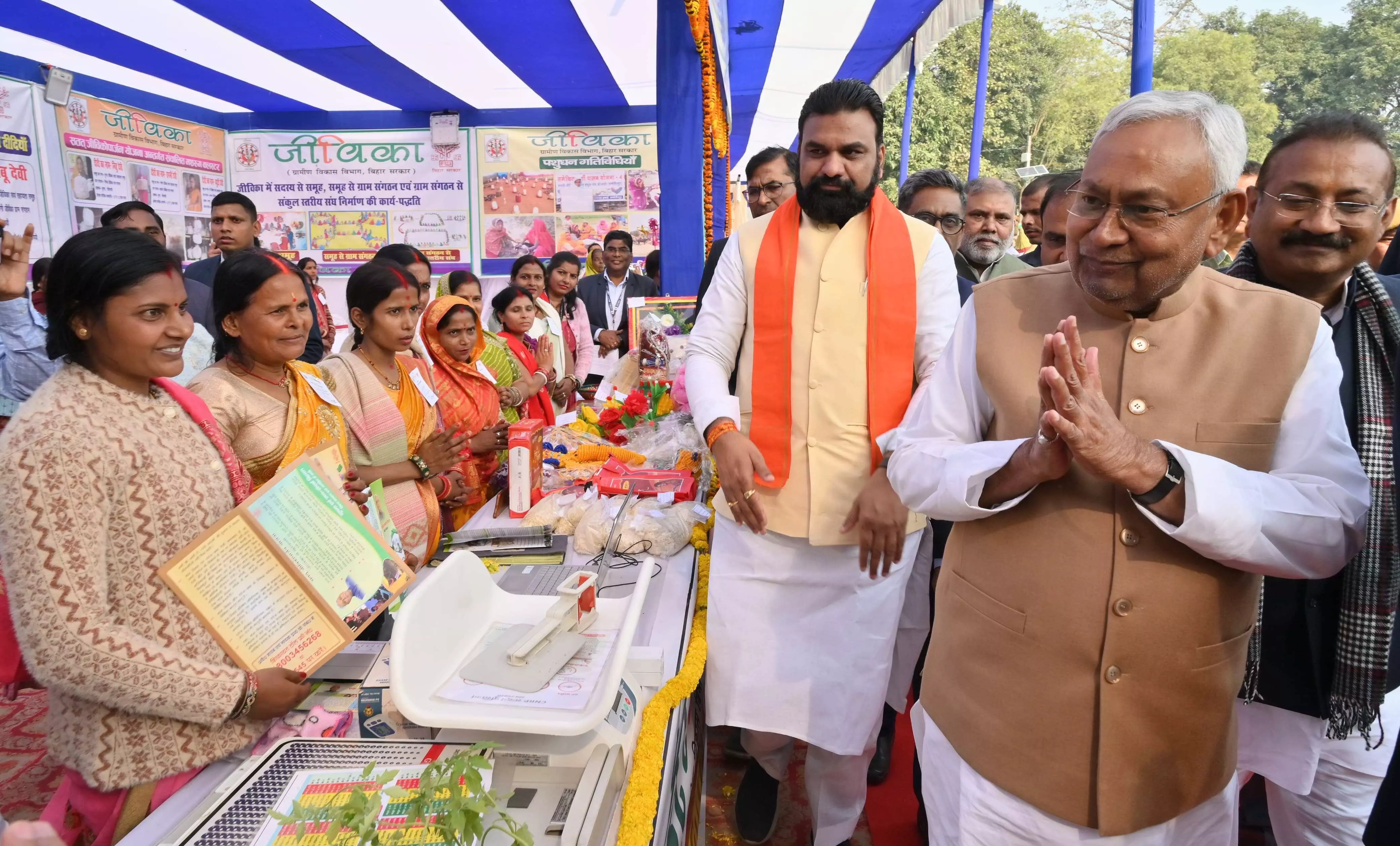 CM Nitish Kumar Inaugurates Rs 187 Crore Development Projects in Shivhar CM Nitish Kumar Inaugurates Rs 187 Crore Development Projects in Shivhar