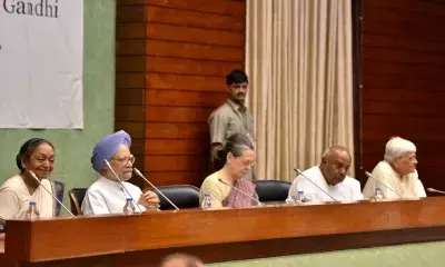 Manmohan Singh a visionary leader who steered India out of economic turmoil,  says Deve Gowda