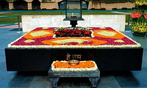 From Gandhiji to Vajpayee, Samadhi sthals of these great leaders in Delhi: What are the names of their memorials?