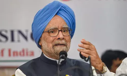 Manmohan Singh had to survive on chocolates due to financial struggles during Cambridge days
