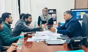 Pappu Yadav meets Chief Secretary to address BPSC exam Issues