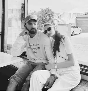 ‘Pregnant’ Athiya Shetty look forward to 2025 ‘Pregnant’ Athiya Shetty look forward to 2025