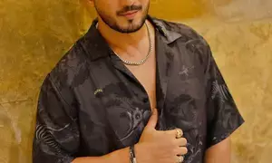 Arjun Bijlani aspires to play a character that blends Indian  traditions with global appeal