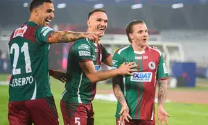 ISL 2024-25: Mohun Bagan Super Giant beat Hyderabad 3-0 for sixth straight home win