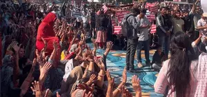 Bhopal gas tragedy waste containers parked in Pithampur for 24 hrs, bandh called today Bhopal gas tragedy waste containers parked in Pithampur for 24 hrs, bandh called today