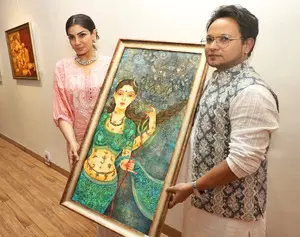 Raveena Tandon calls Vishal Sablleys womens figures artwork ‘inspiring’ Raveena Tandon calls Vishal Sablleys womens figures artwork ‘inspiring’
