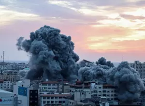 Israeli military strikes 40 sites in Gaza, resulting in dozens of casualties Israeli military strikes 40 sites in Gaza, resulting in dozens of casualties