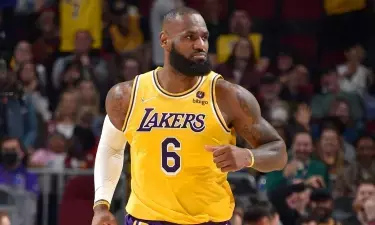 NBA: LeBron breaks Jordan’s record for most 30-point games