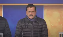 Kejriwal vows waiver of inflated water bills; alleges tacit pact between BJP-Cong