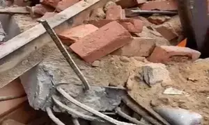 Four kids injured as Anganwadi building roof plaster gives way in Karnataka