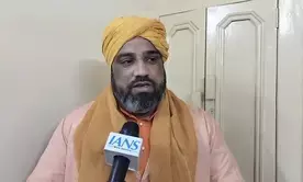 Ajmer Sharif official slams Owaisi for comments on PM Modis chadar offering