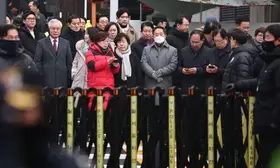 South Korea: Ruling party lawmakers protest against warrant to detain Yoon
