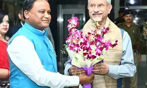 EAM Jaishankar arrives in Bhubaneswar to attend Pravasi Bharatiya Divas