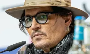 Johnny Depp warns fans about scammers ‘impersonating’ him online