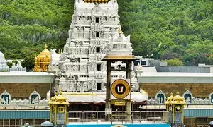 Six devotees killed, 29 injured in stampedes in Tirupati (Lead)