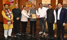 Mahakumbh: Adani Group partners with Gita Press, to offer 1 crore copies of ‘Aarti Sangrah’ to devotees