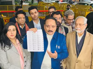 BJP complains to EC against AAPs attempt to manipulate voters’ list BJP complains to EC against AAPs attempt to manipulate voters’ list