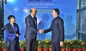 Focus on enhancing strategic partnership as Singapore President begins India visit