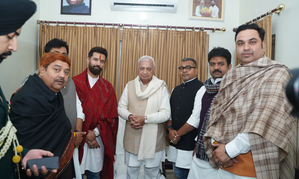 Bihar Guv Arif Mohammad Khan visits Chirag Paswan on Makar Sankranti