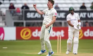 Blair Tickner returns to Derbyshire for the 2025 season