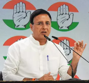 Rahul, Priyanka to attend Jai Bapu, Jai Bhim, Jai Samvidhan convention in Ktaka: Surjewala Rahul, Priyanka to attend Jai Bapu, Jai Bhim, Jai Samvidhan convention in Ktaka: Surjewala
