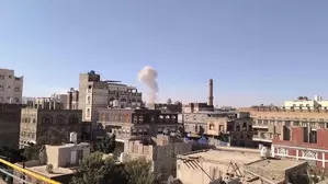 US launches new airstrikes on Yemens capital US launches new airstrikes on Yemens capital