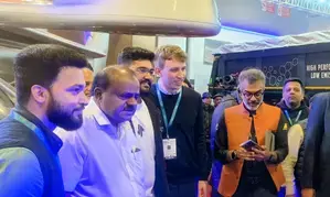 India’s first flying taxi prototype unveiled at auto expo 2025