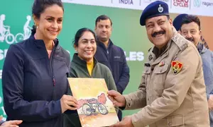 Gul Panag leads ‘Sundays on Cycle’ event