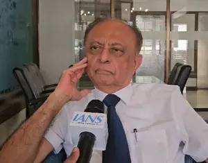 As parties trade charges over Saif’s stabber, Majeed Memon warns against ‘politicization’ of probe As parties trade charges over Saif’s stabber, Majeed Memon warns against ‘politicization’ of probe