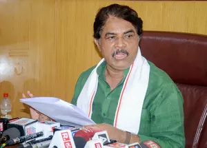 Fanatical forces challenging Hindus by attacking cows, says Ktaka BJP; warns of protest Fanatical forces challenging Hindus by attacking cows, says Ktaka BJP; warns of protest