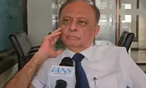 As parties trade charges over Saif’s stabber, Majeed Memon warns against ‘politicization’ of probe